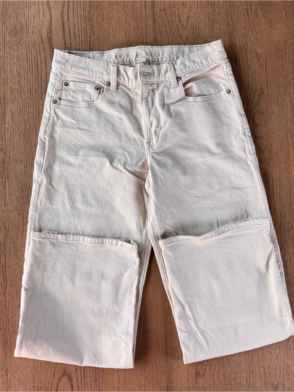 American Eagle Women's Straight-Leg Jeans in Off-White